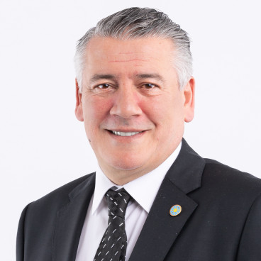 Dr.